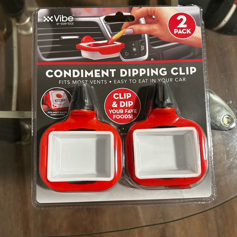 Vibe Red and White Condiment Dipping Clip 2 Pack